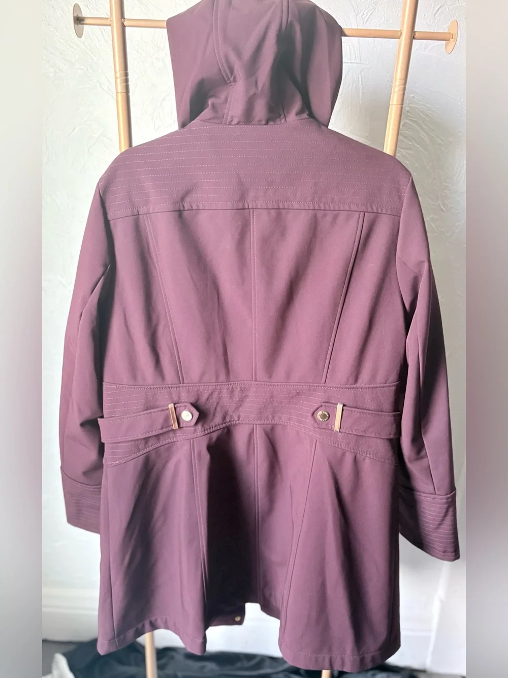 NWT Via Spiga Wine Hooded Softshell Rain Jacket Leopard Lining XL